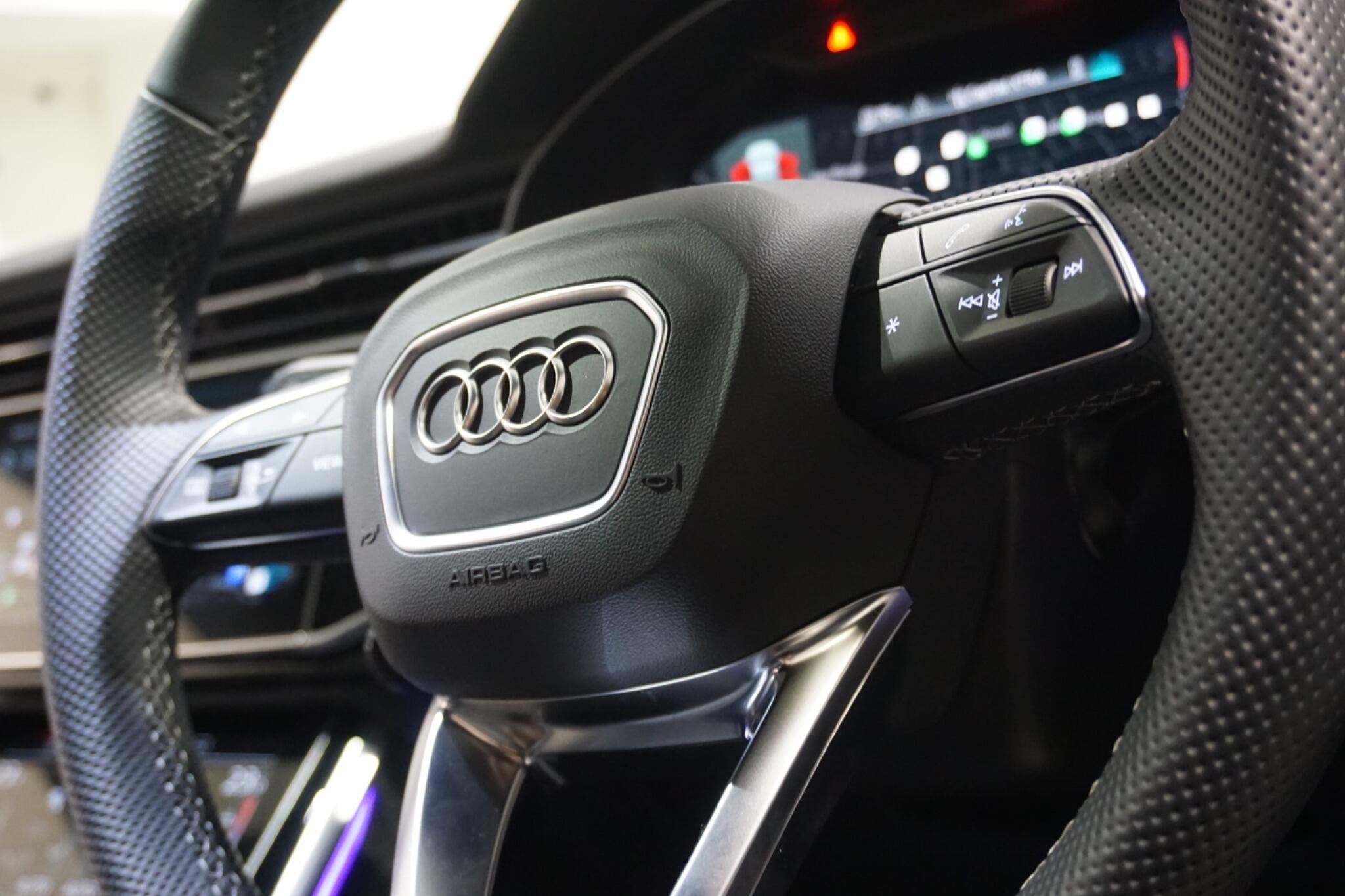 Audi SQ7 4.0 TFSI V8 Black Edition SUV 5dr Petrol Tiptronic quattro Euro 6 (s/s) (507 ps)